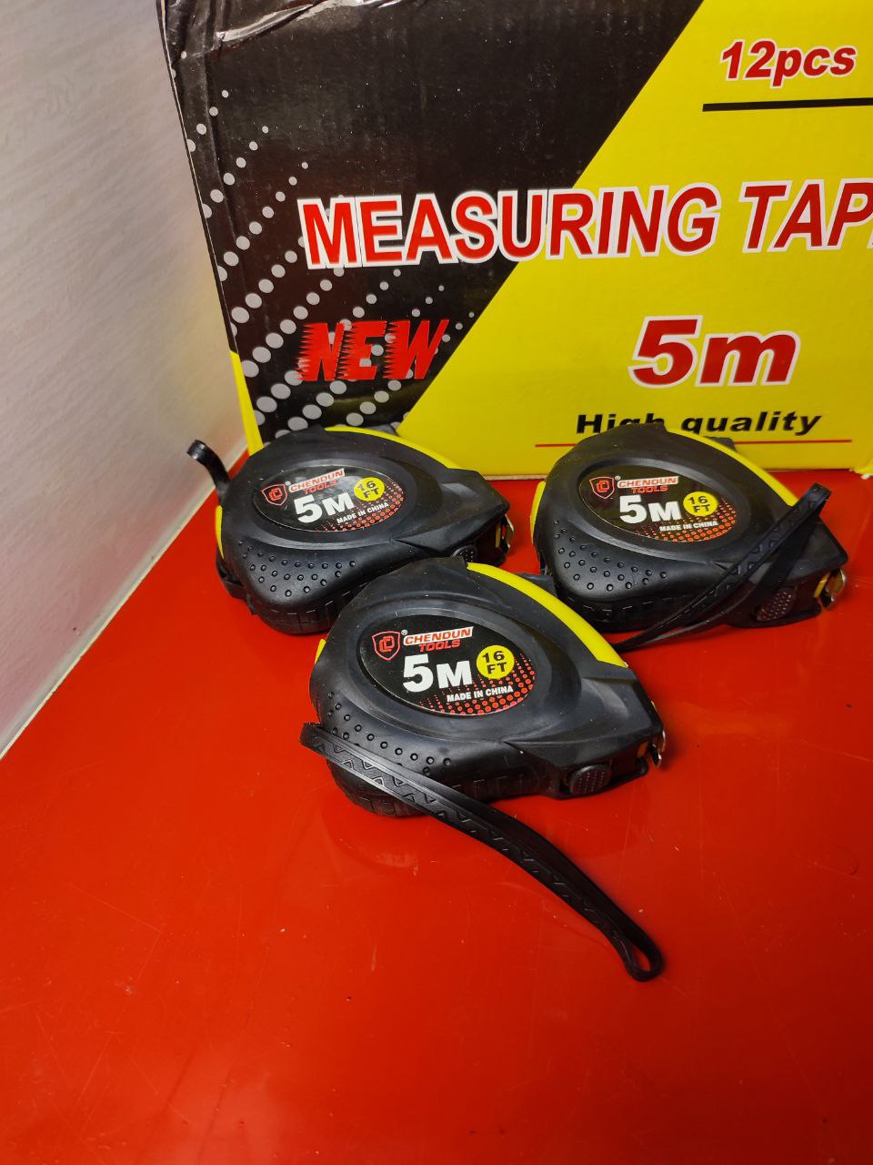 متر روکش دار ۵ متریورق سفید ۳ پرچ