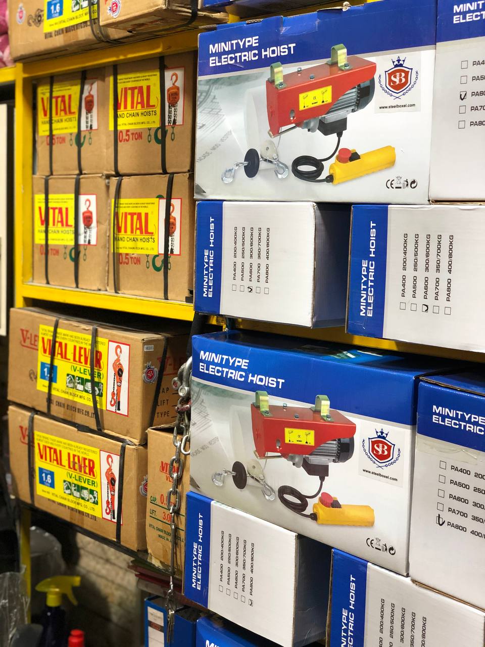 ميدان امام خميني،ميدان حسن آباد،پاس