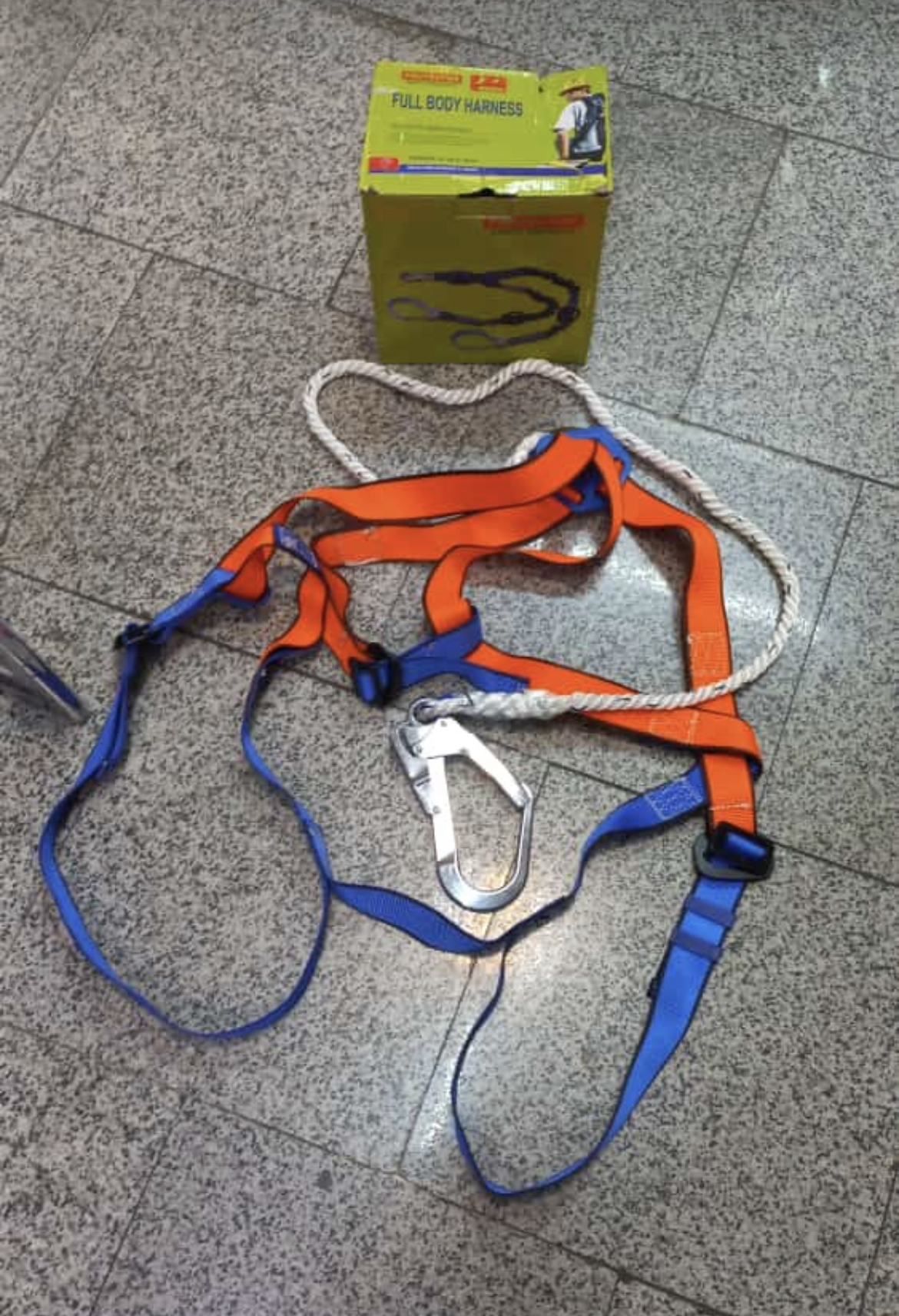 ?ایمن صنعت آسیا? کمربند پروتکتور
