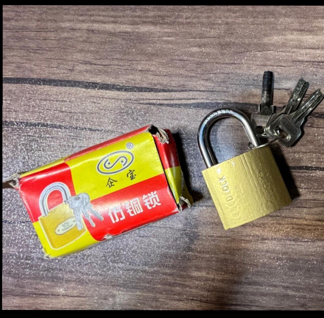قفل آویز  38️کلید ناودانیکیفیت 