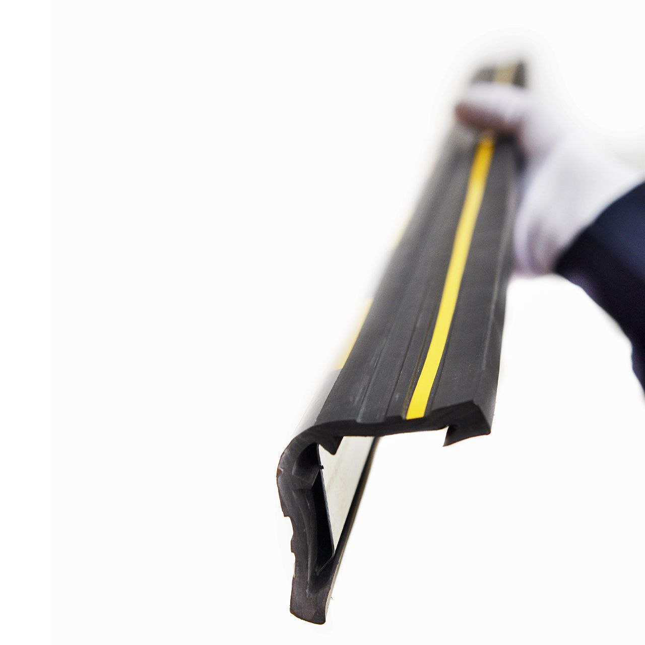 ضربه گیر ستون لاستیکی پشت گالوانیزه