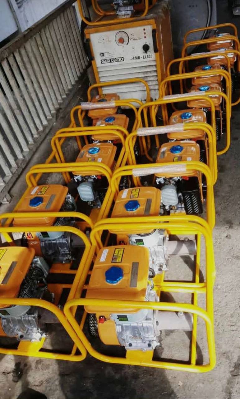  بازرگانی آریان صنعت با توزیع: