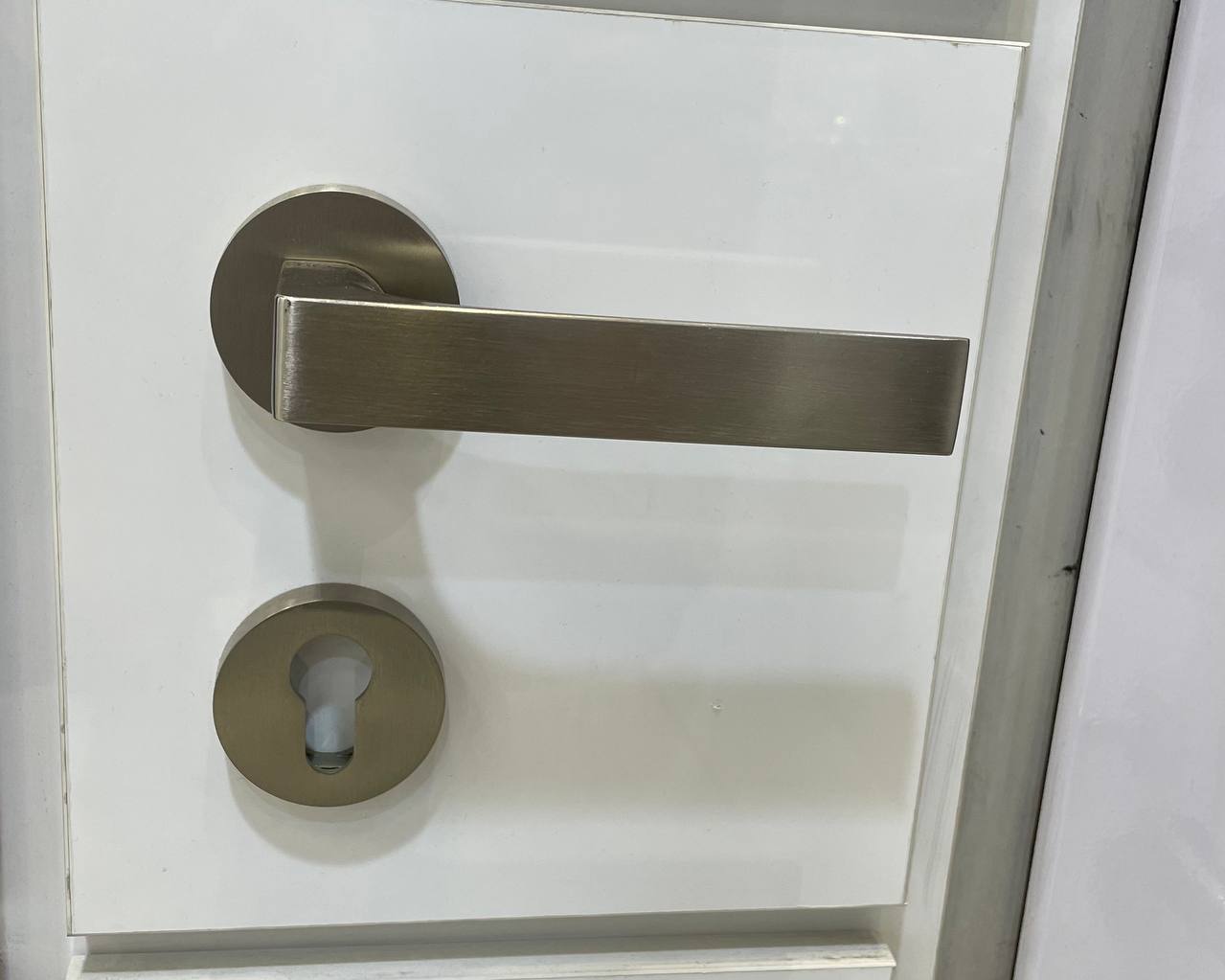 دستگیره دوتیکه زیما (دوریس )