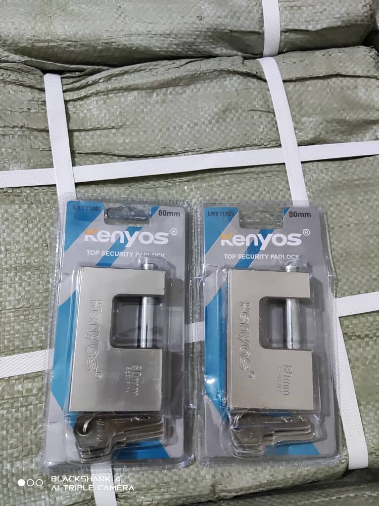 #پخش_مستقیم_قفل_کتابی_Kenyos #قفل_کتابی_کنیوس 🪄🪄🪄🪄🪄🪄🪄🪄 در دو سایز ۷۰ و ۸۰ .دارای ۵ کلید کامپیوتری..ت
