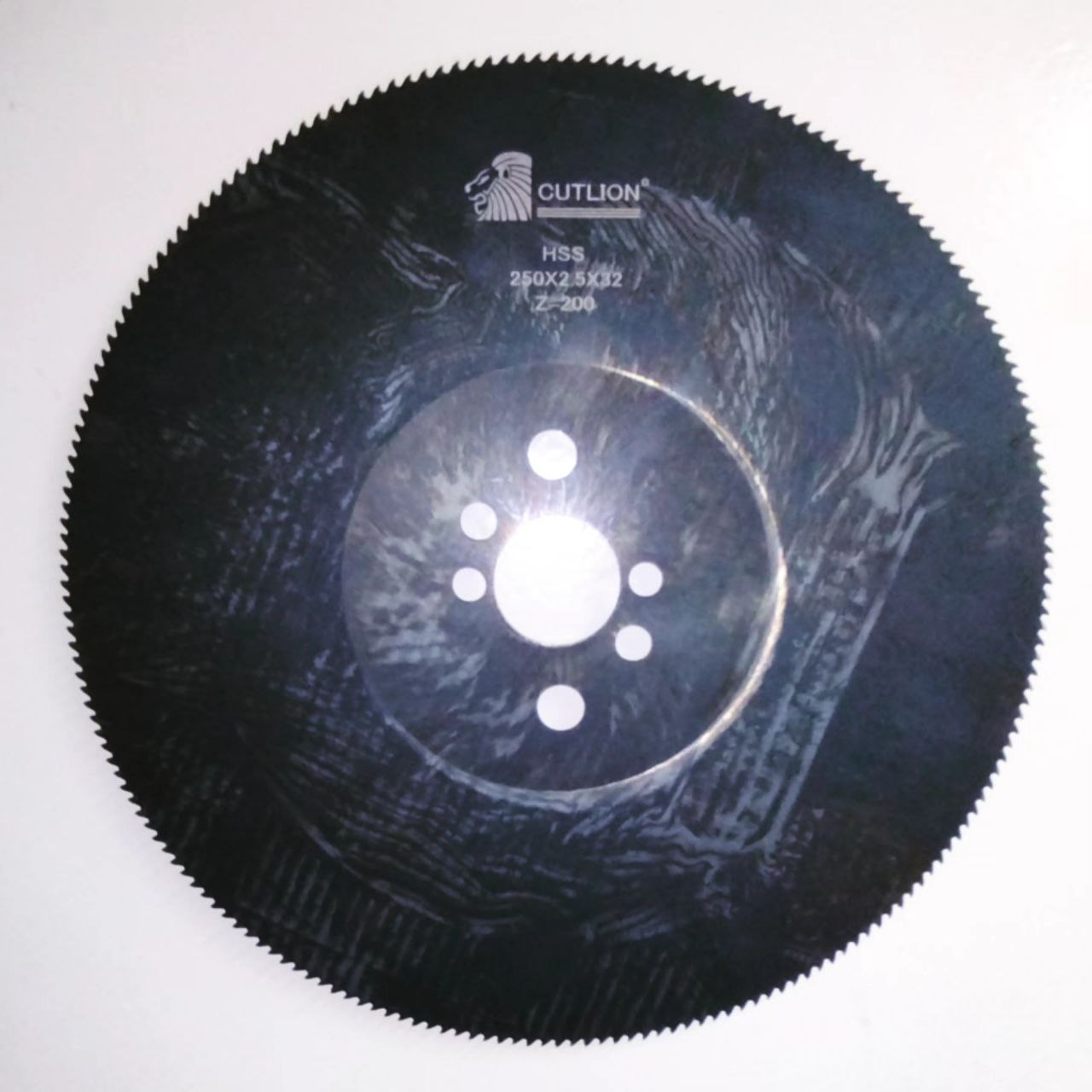 25سانت آب صابونی کات لیون 