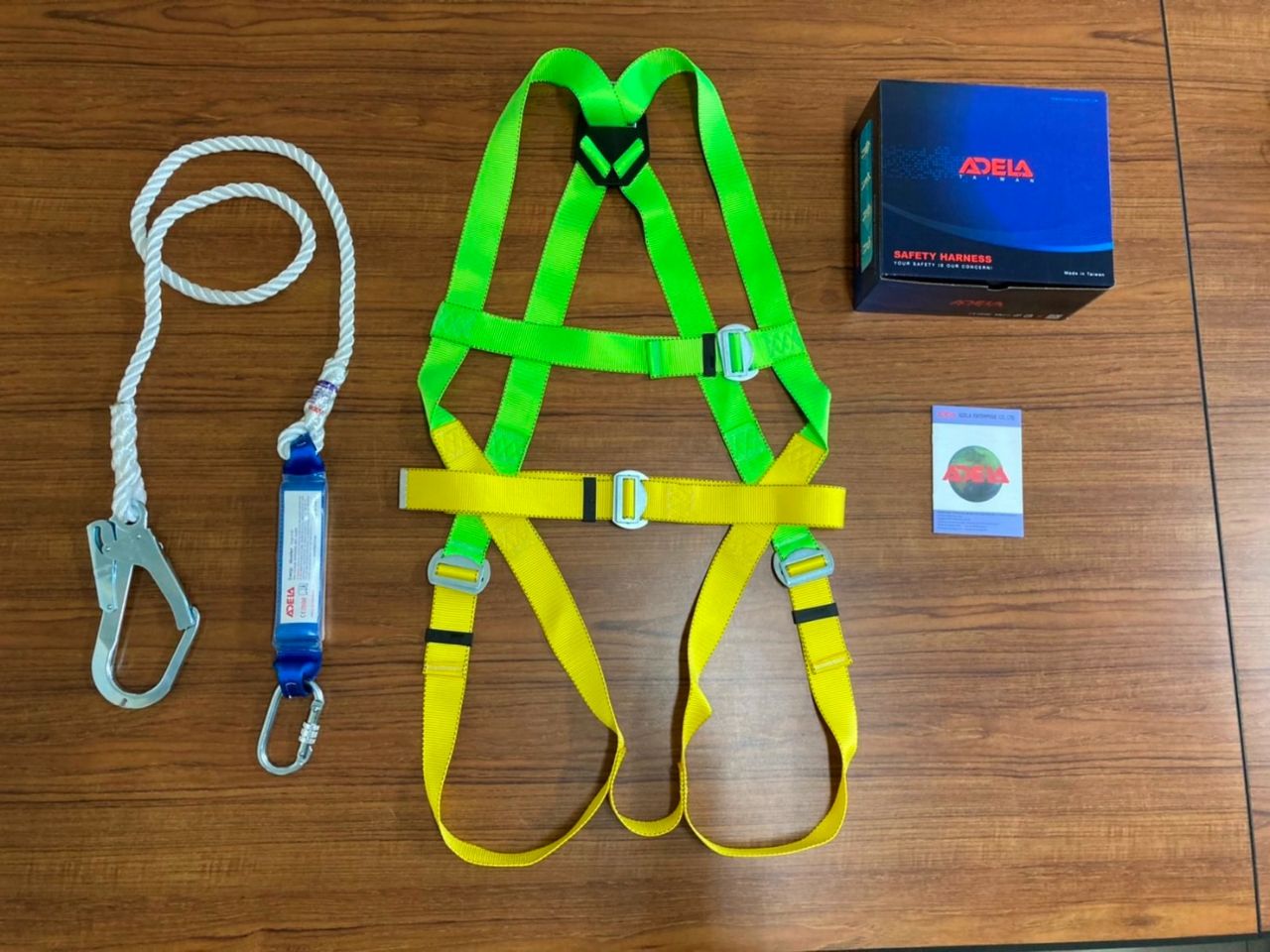 کمربند هارنس آدلا اصل تایوان مدل 4538E 