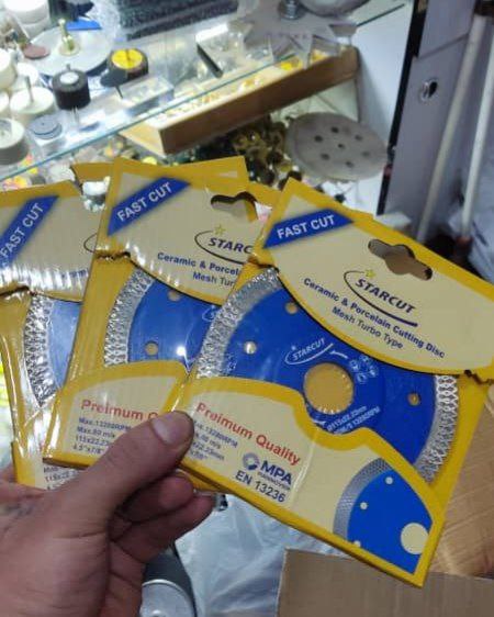 پرسلان بر استارکات 