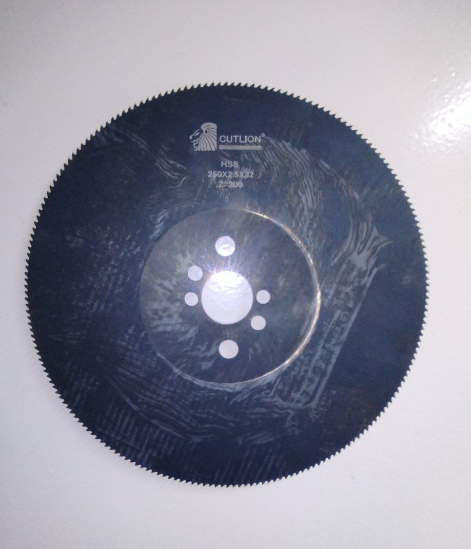 25سانت آب صابونی کات لیون 