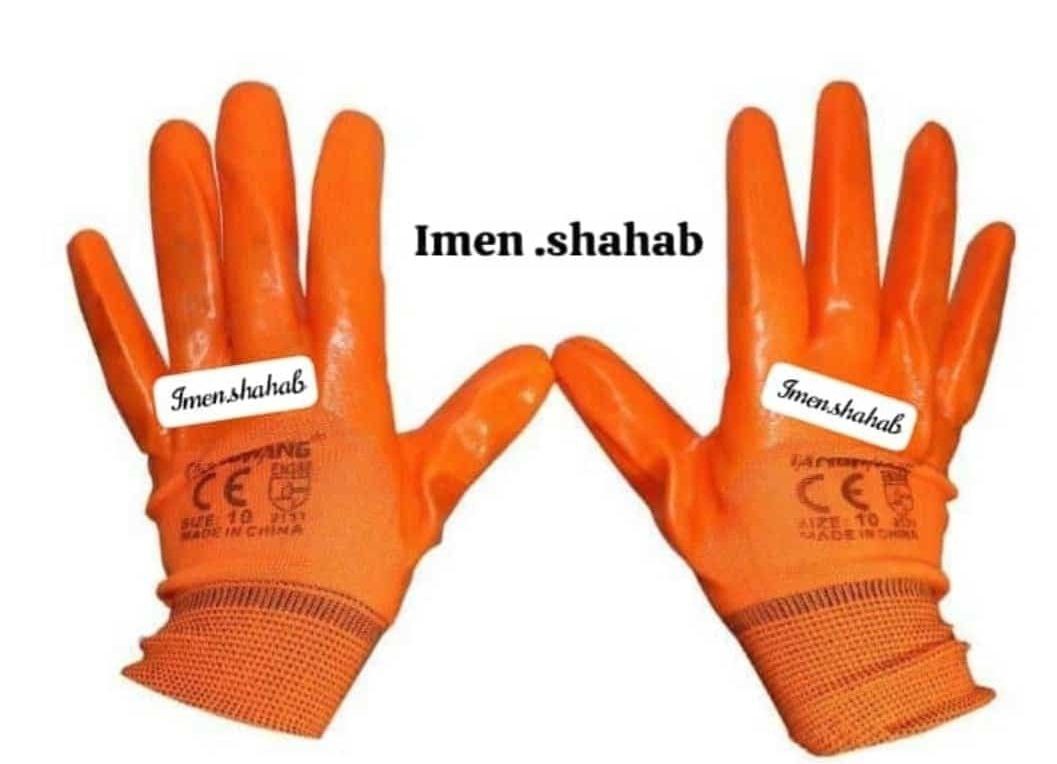 پخش دسته اول دستکش های ژله ای، تانگ وانگ
