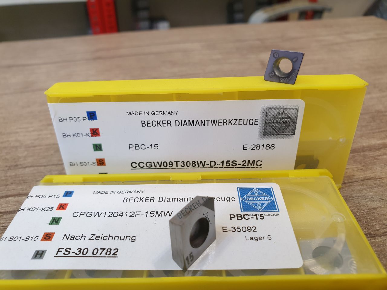 ابزار کومت بورس الماسهای نوک CBNو pcd 
