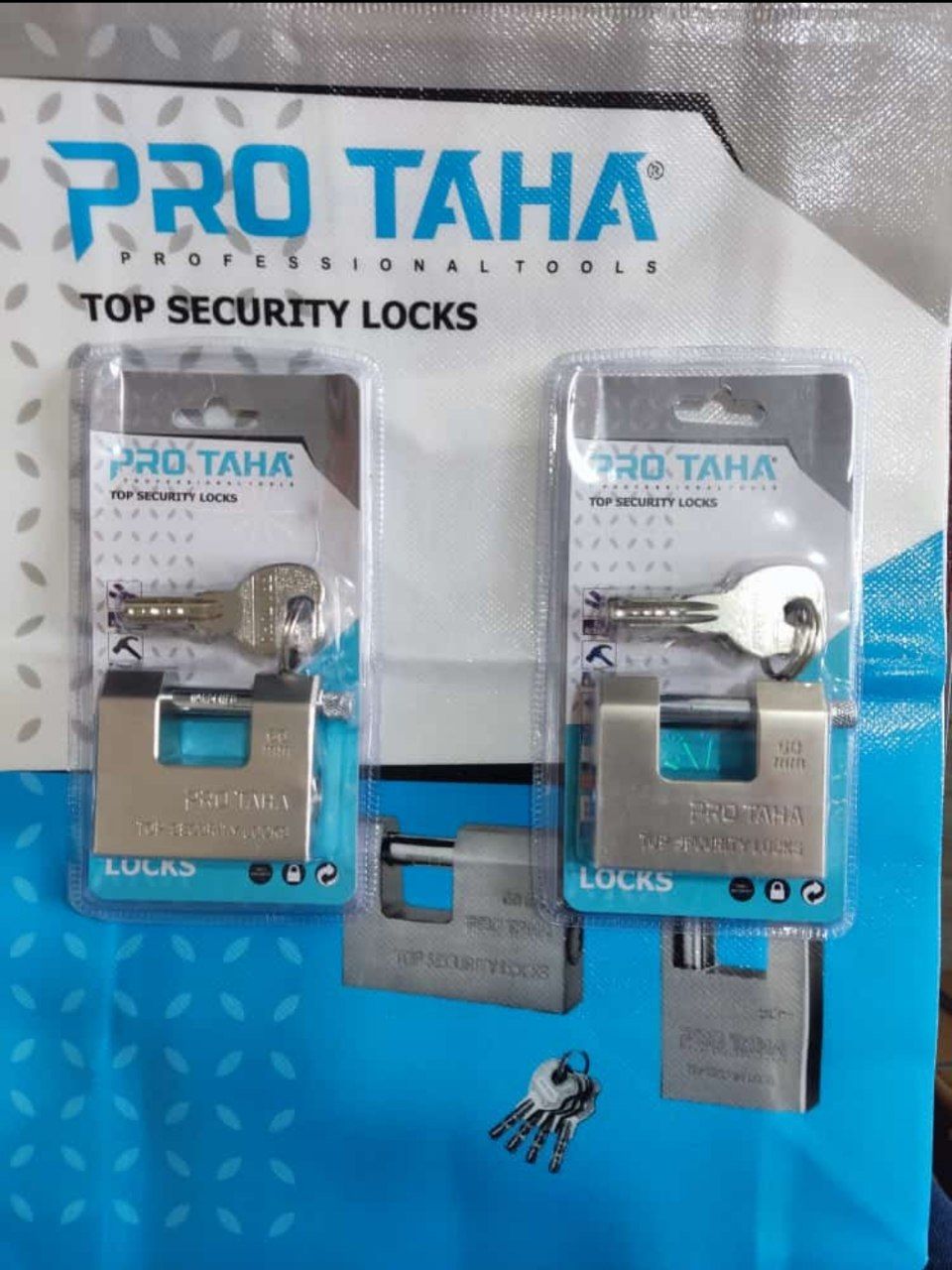  قفل کتابی وکیومی پروطاها کلید ناودانی 🟡 سایز 60=70=80=90=100 کارتن ها 48 عددی آدرس : تهران--خیابان 