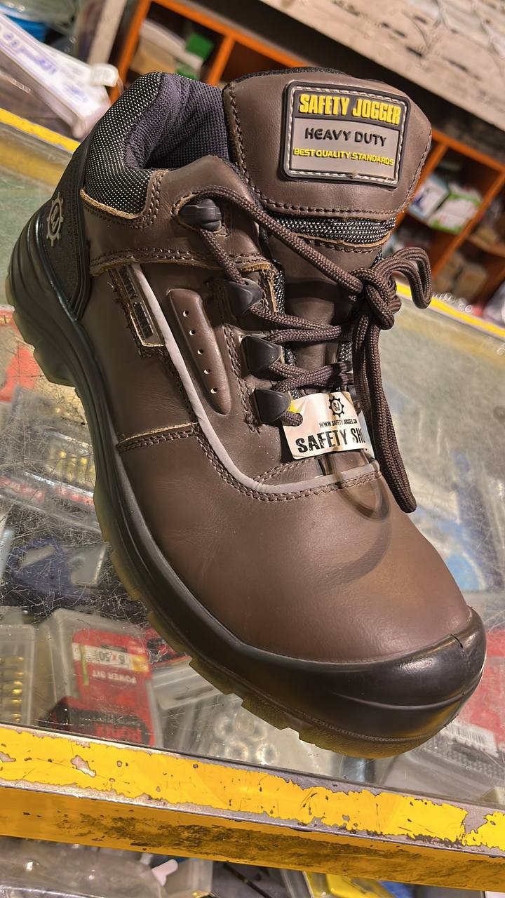 سلام تعداد ۲۰۰ جفت کفش جاگر سایز جور قیمت خیلی مناسب