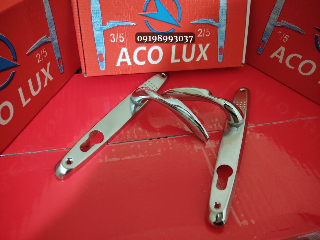  دستگیره پلاک 3/5 سوییچی اکولوکس رنگ کروم و زیتونی 🟡 کیفیت عالییی ضمانتی کارتن 40 عددی آدرس : تهران-