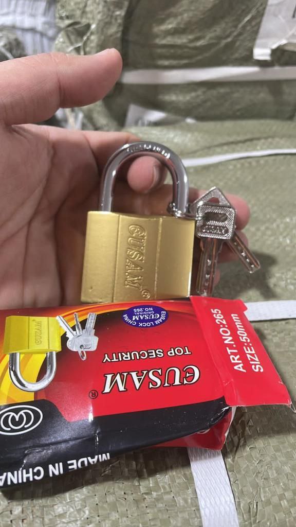 قفل آویز ۵۰ کلید ناودانی رسید 