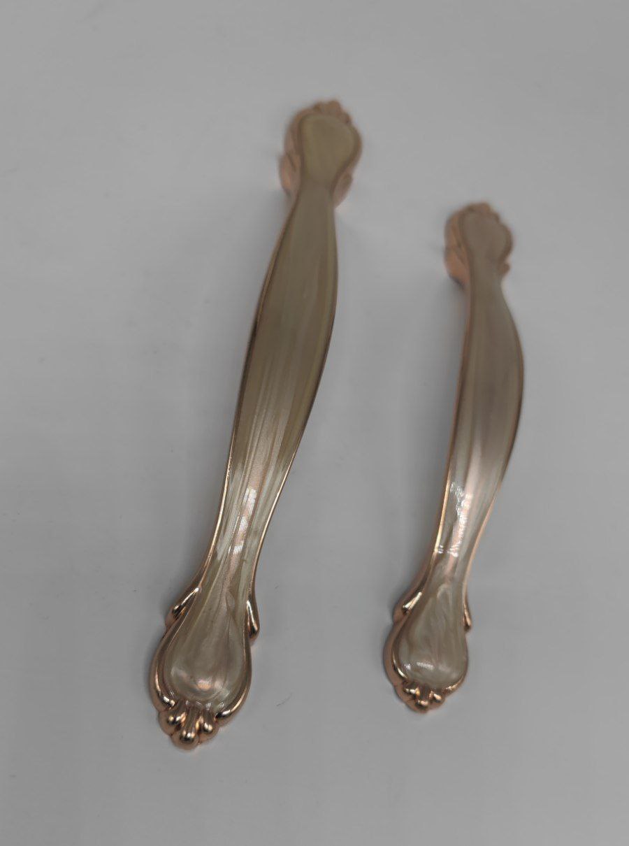 دستگیره دو پیچ  