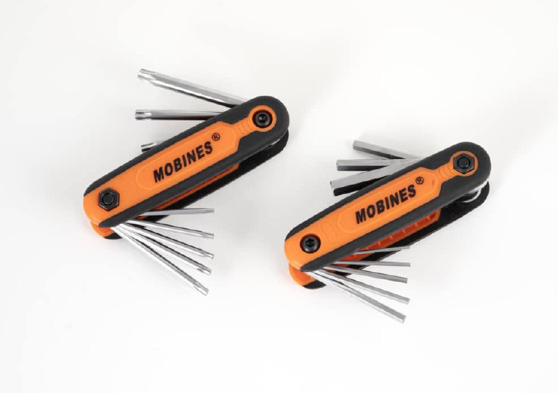 الن چاقويي شش گوش و ستاره اي موبينس 