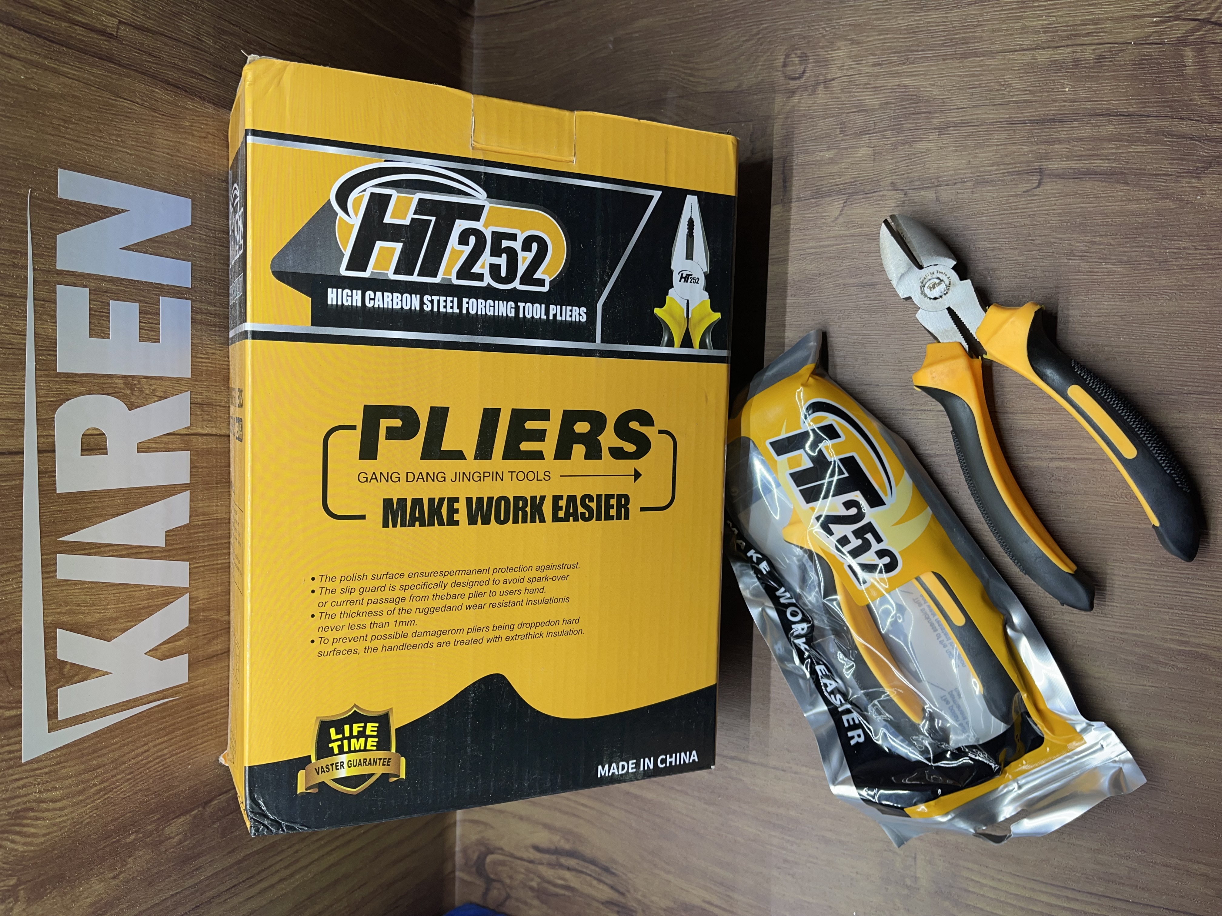 سیم چین ۶ اینچ HT252 تعداد در کارتن :120عدد قیمت :؟؟؟؟؟؟؟تومان کیفیت عالی ورود به کانال تلگرام https