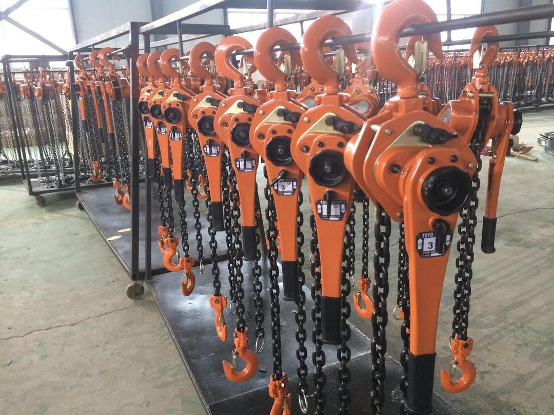  پولیفت ویتال زنجیری طرح ژاپن پخش مستقيم انواع پوليفت طرح ويتال 250 KG 800 KG 1/6 T 3/2 T 6/3 T 9 T 