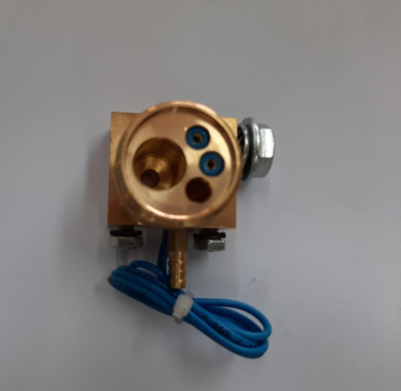 مادگی دستگاهی سانترال CO2