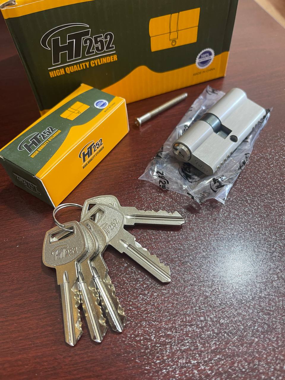 سیلندر دوشیار HT252