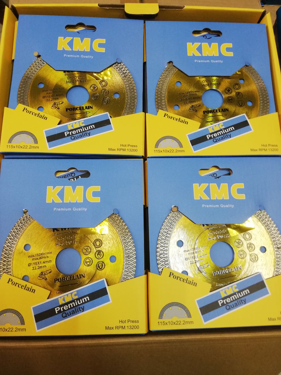  پرسلان بر 115 KMC