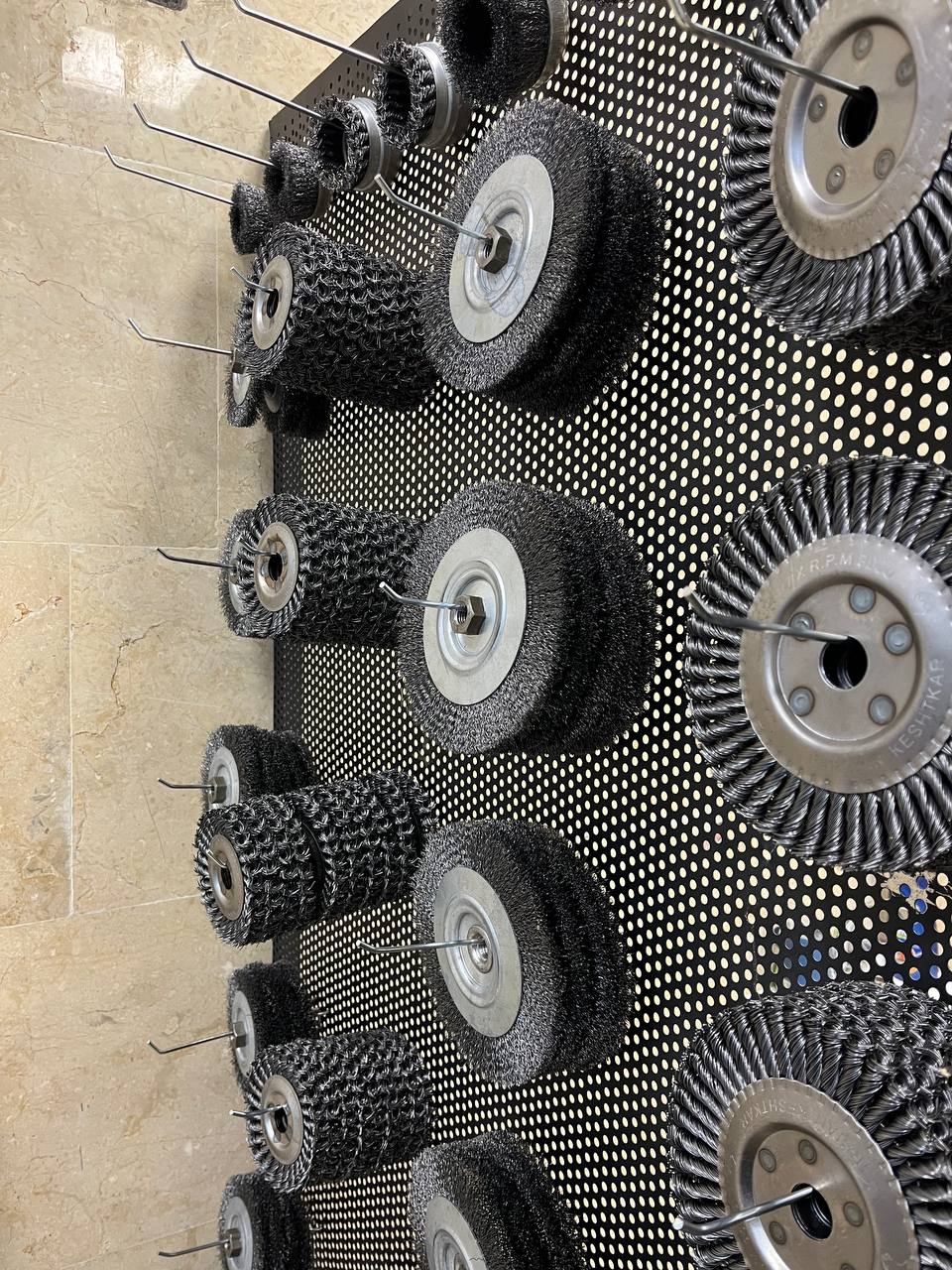 برس سیمی
