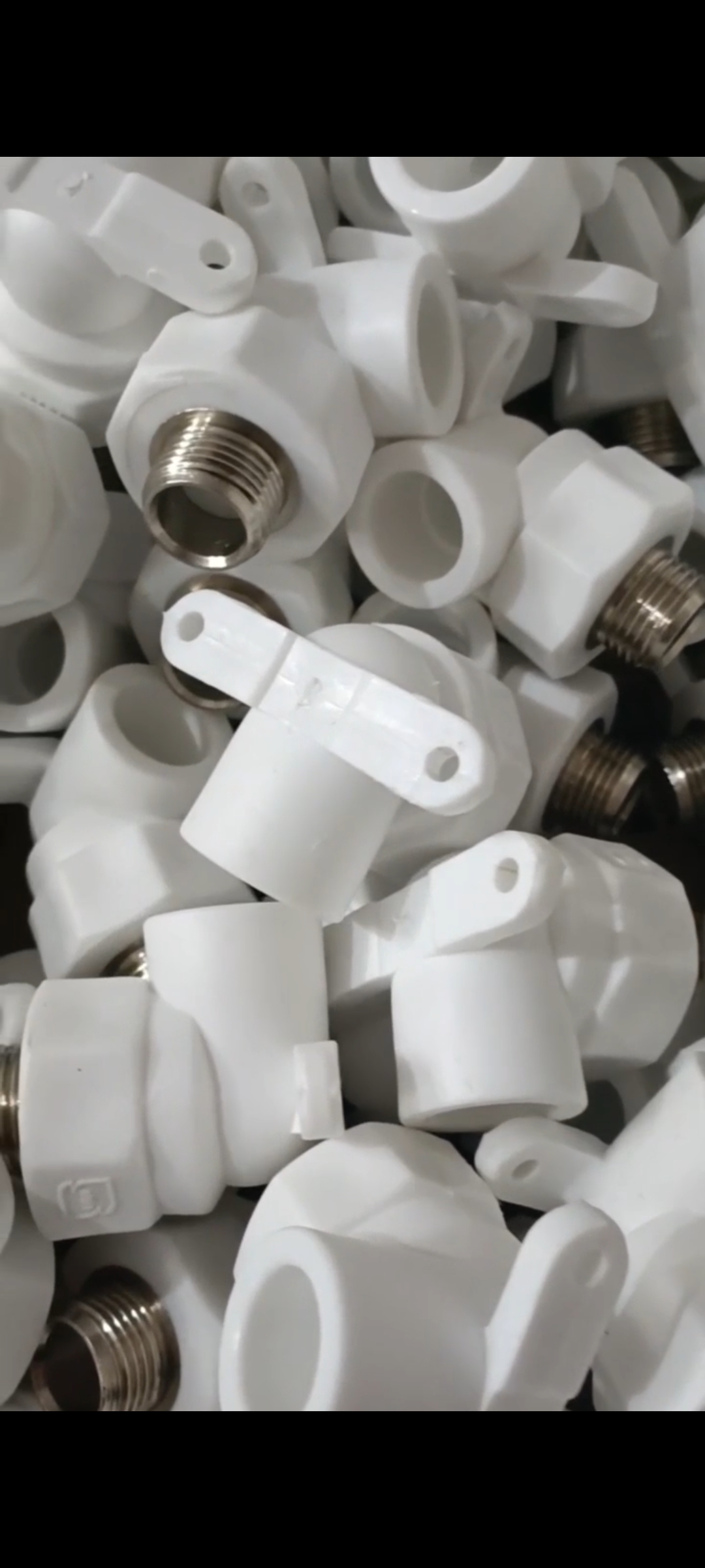 زانومغزی بست دار 