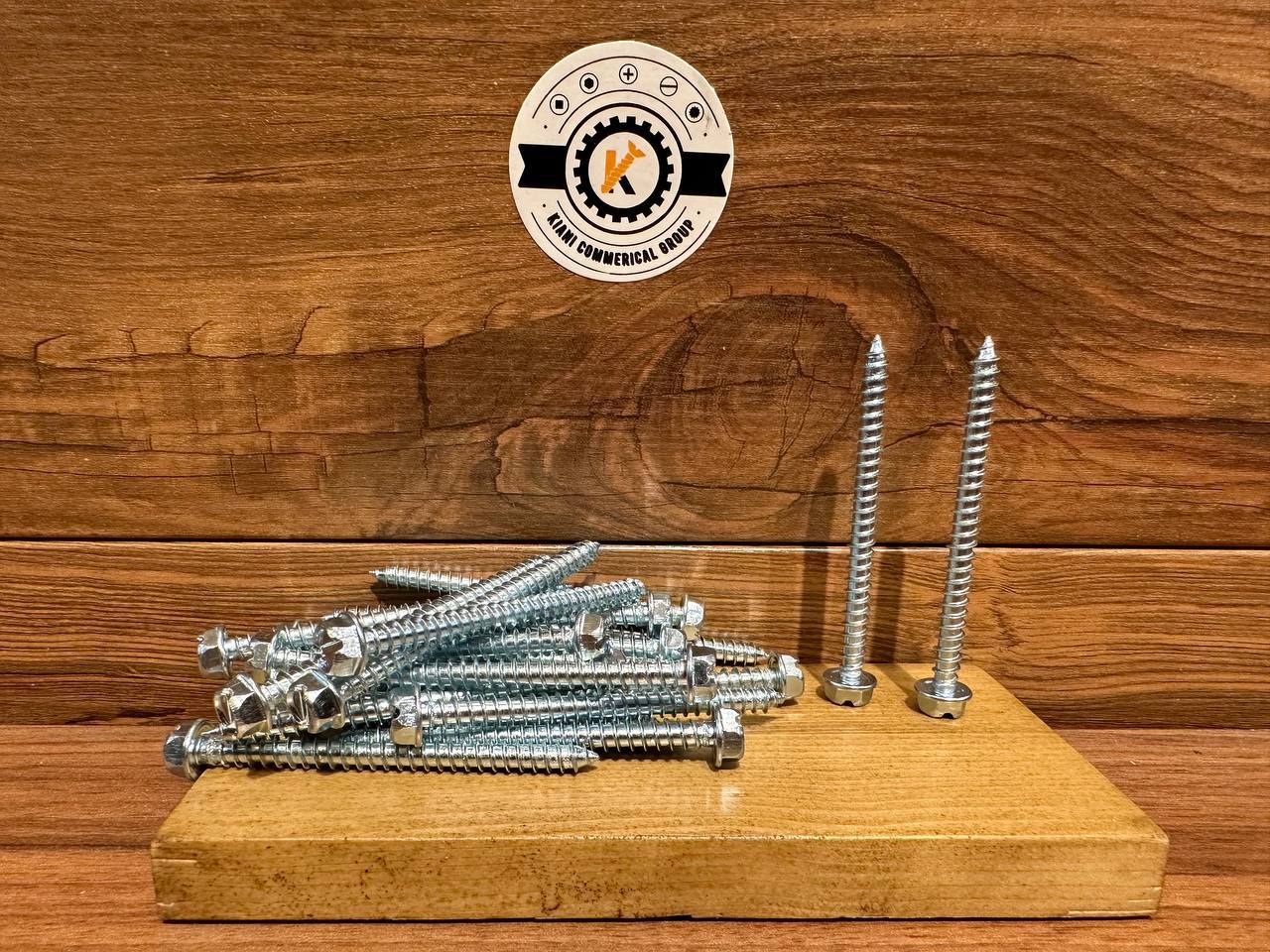 شیروانی سوزنی (نوک تیز) 