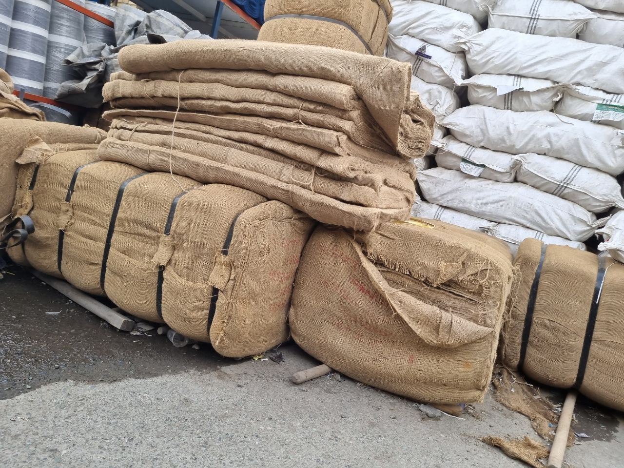 گونی چتایی بنگال چتایی گونی قیرگونی بنگال وارداتی بنگلادش گونی چتایی درجه 2 ، 3 بنگال عرض 100 ، 115 