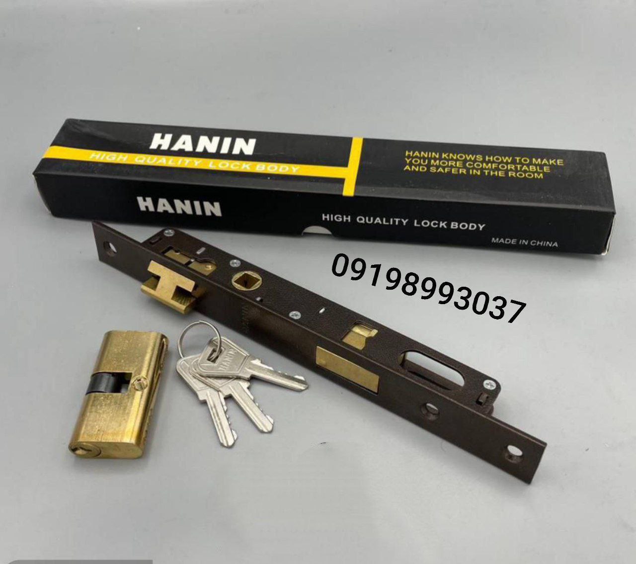  قفل 2/5 سویچی تمام برنجی هانین زبانه ها و سیلندر برنجی کارتن 60 عددی لینک کانال واتساپ https://chat