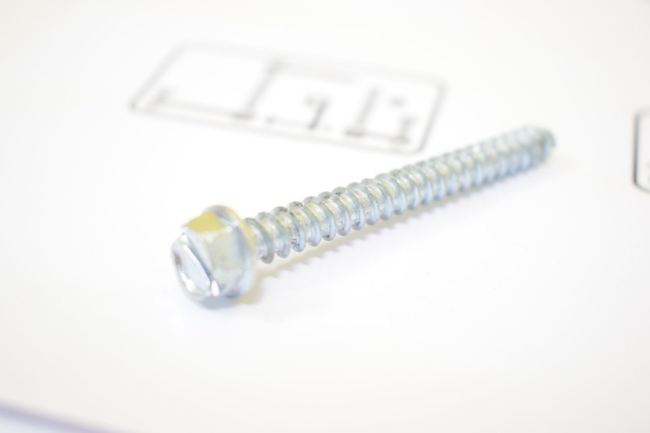 ⭕️پیچ شیروانی تیز ایرانی و چینی با ضمانت کیفیت در تمامی سایزها موجود است