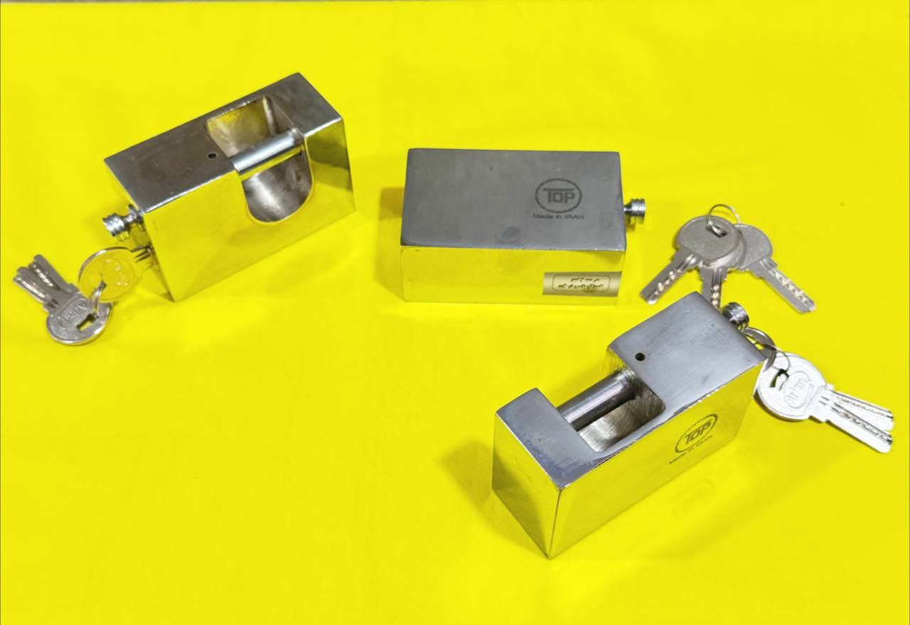  هوالرزاق قفل فولادي كتابي حفاظ دار تاپ ◀️وزن هر عدد قفل ١/٤٠٠ كيلو گرم ◀️بسيار با كيفيت تعداد در كا