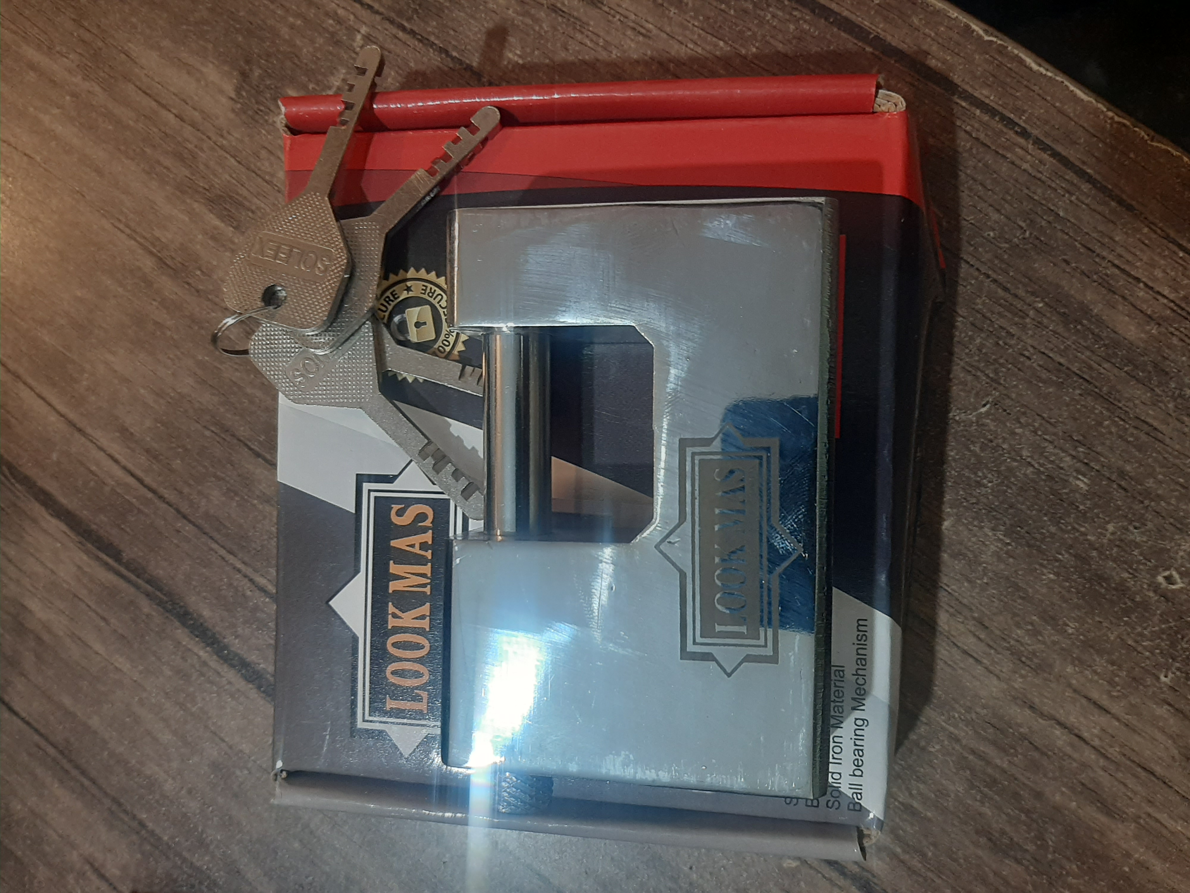 # قفل#کنابی_ایرانی_کیفیت بالا #کلید_سولکسی_بدنه_آبکاری شده کارتن_۱۰ عددی_بسیار شکیل #ضد اسید_میله _س