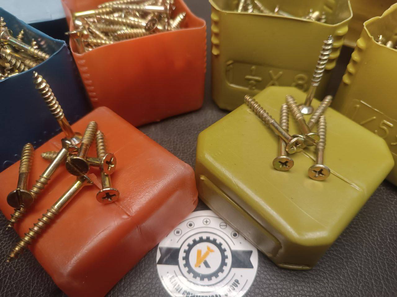 پیچ چوب طلایی چهارسو و دوسو ،سبک و سنگین