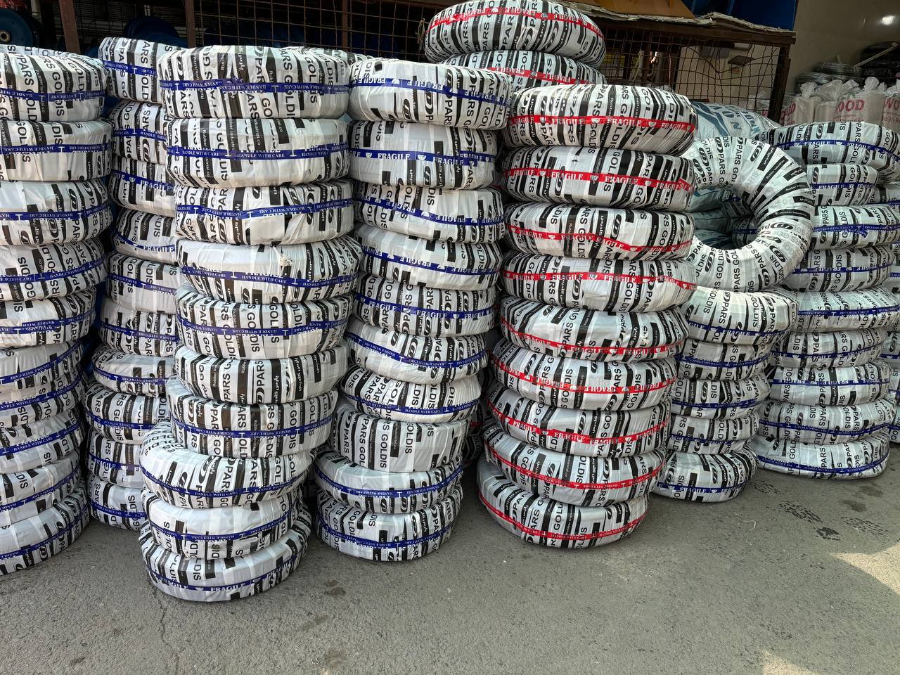 شلنگ پارس گلدیس