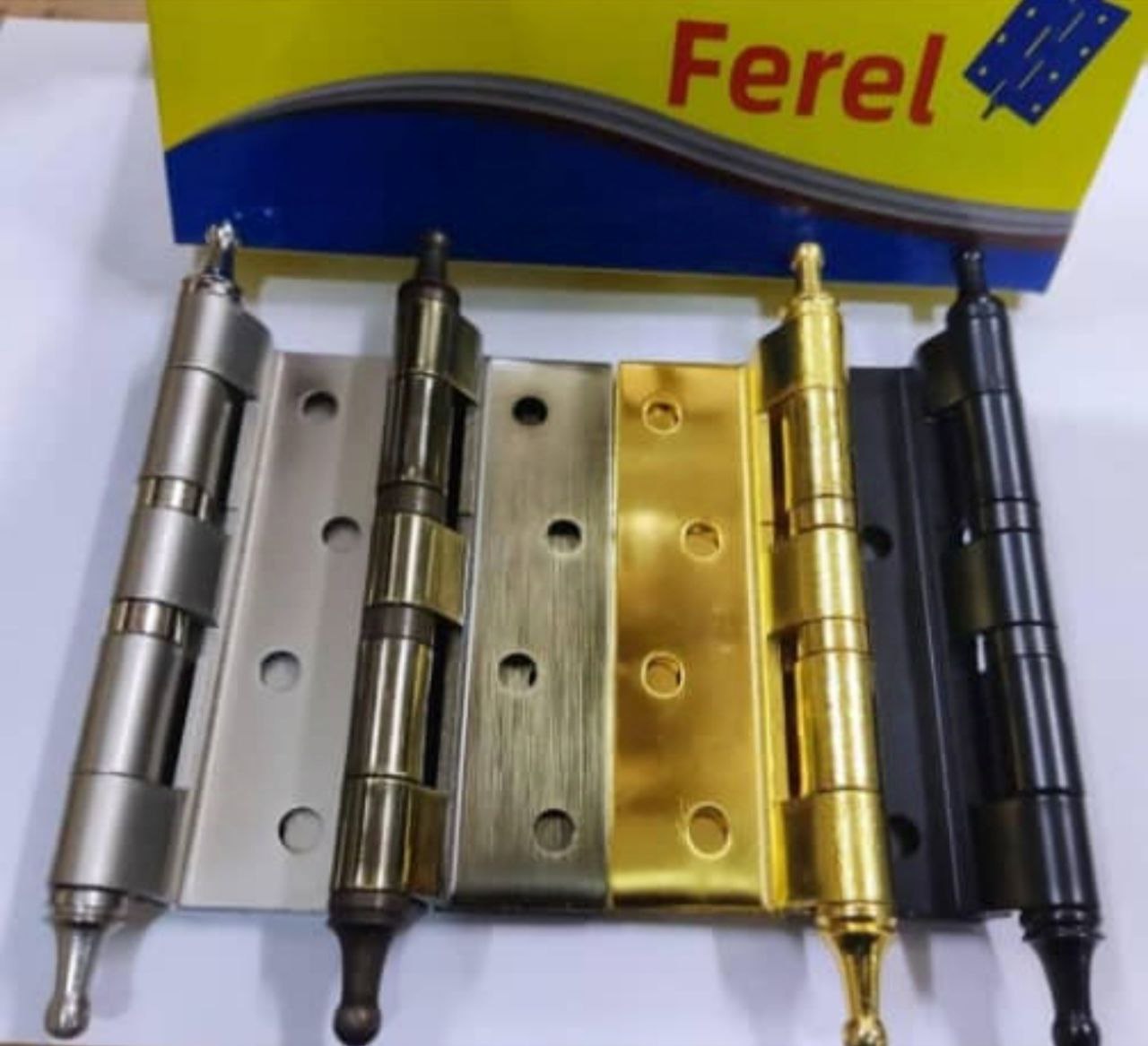 لولا قابلمه 4 در چهار رنگ با کیفیت عالی 