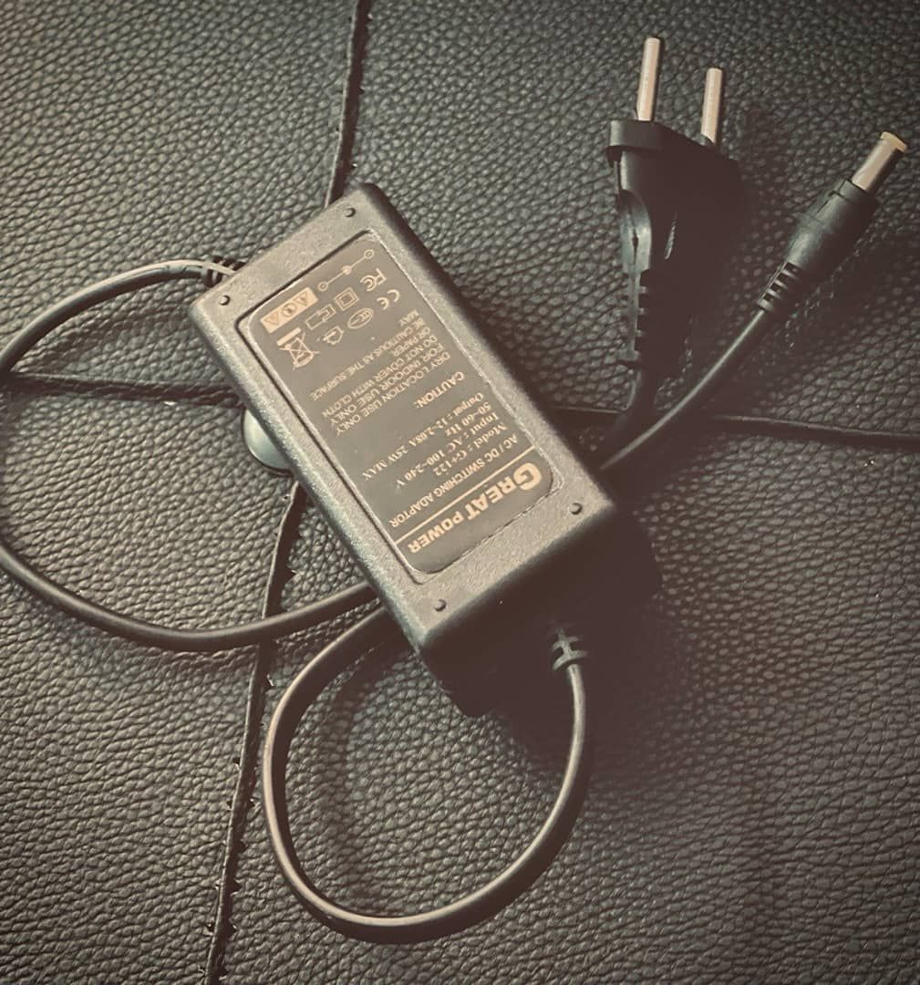 آدابتور ۱۲ولت 