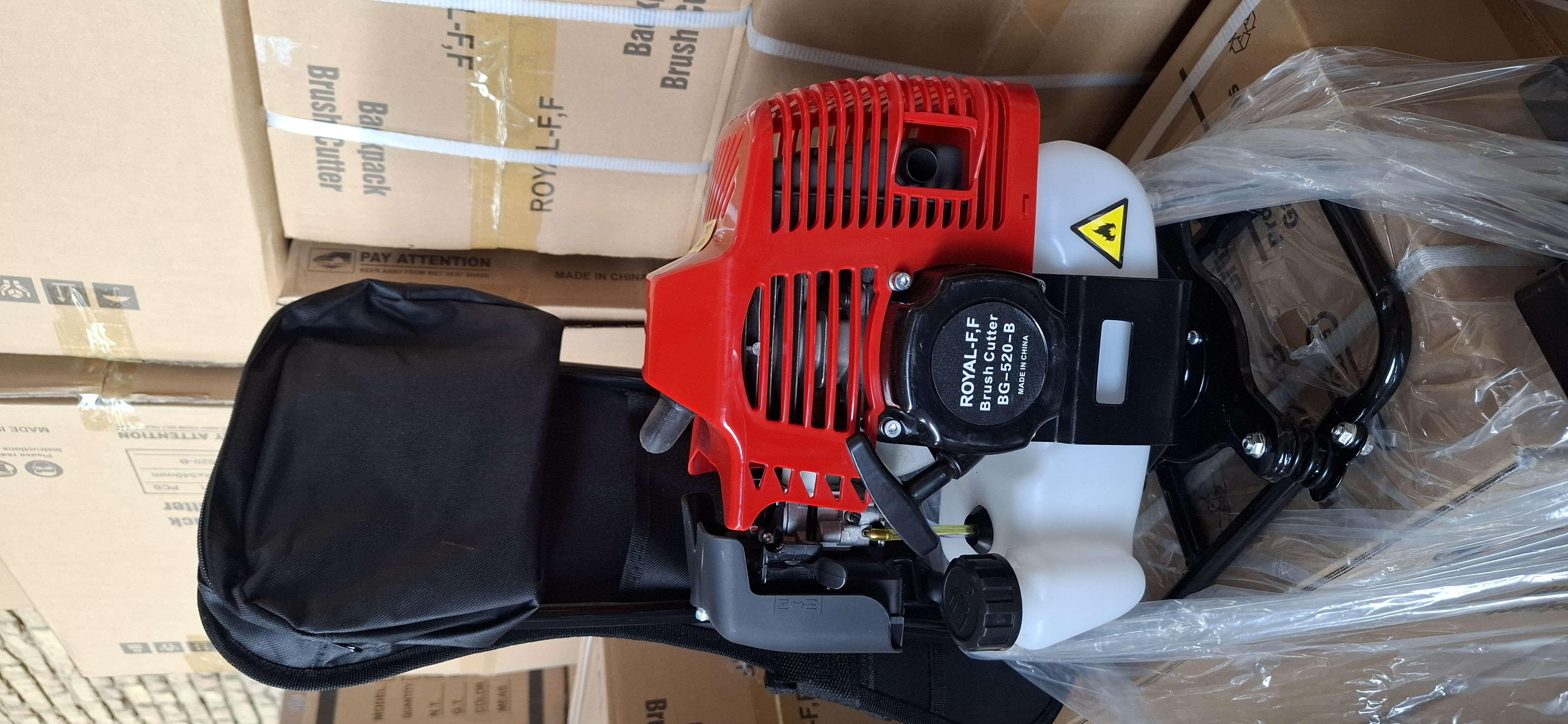 علفتراش دوشی و پشتی رویال 