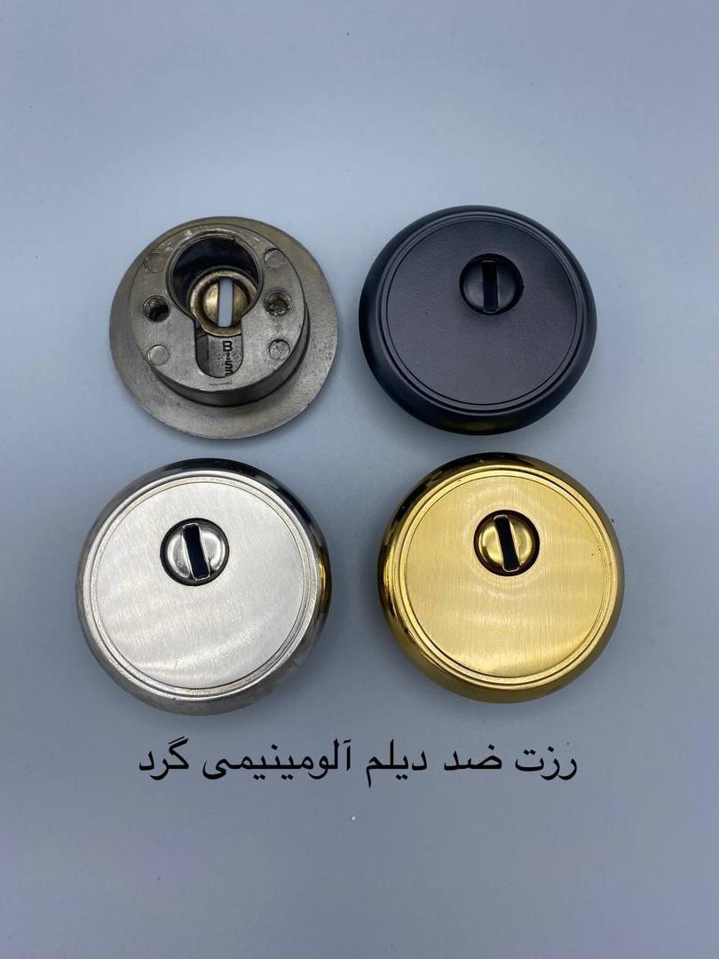  سیلندر 9 سانت 30/60 وکیومی سایز 30/60 وکیومی/کلید ویژه رنگ ساتن/طلایی داخل جعبه کادویی کارتن 60 عدد