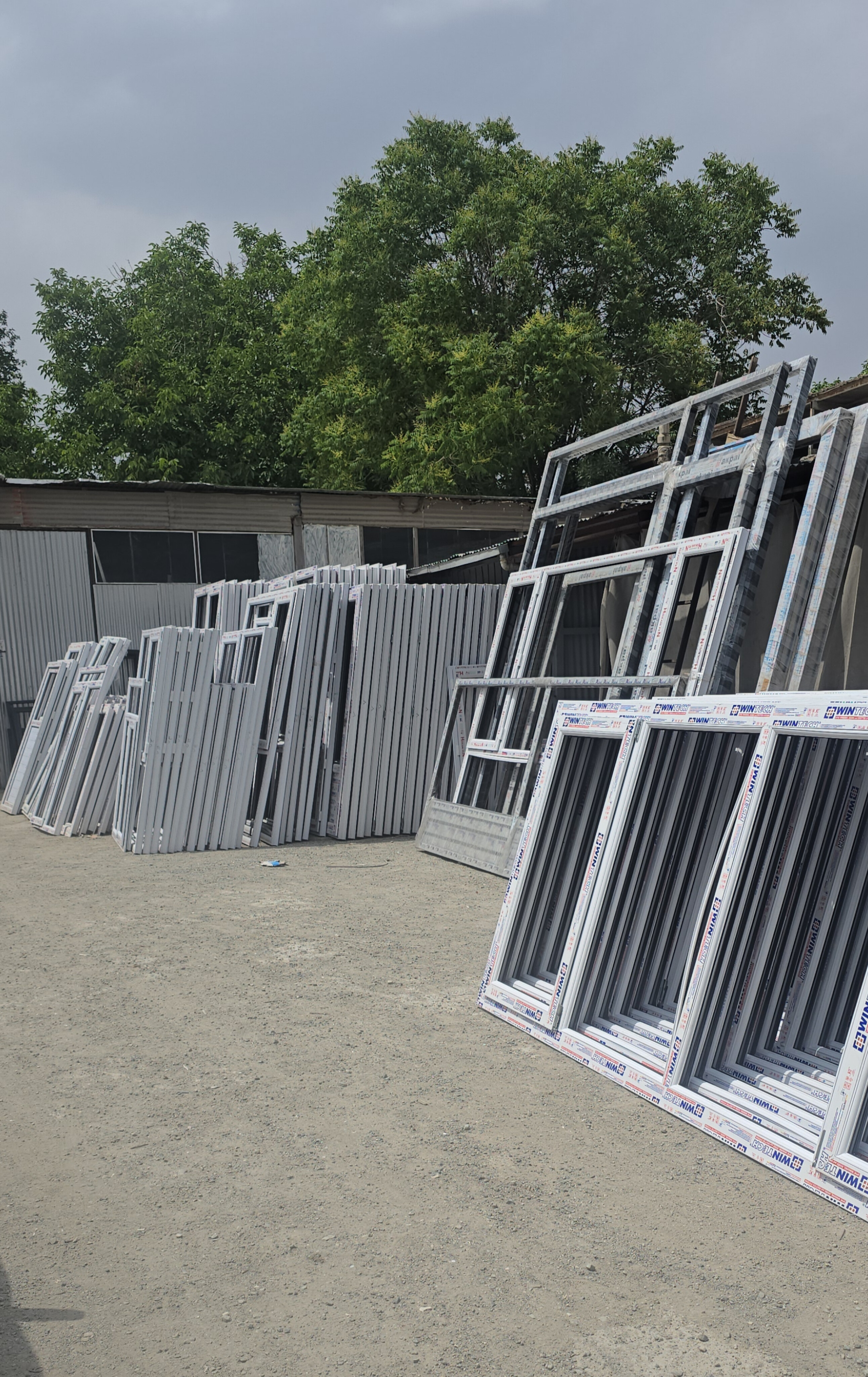 پنجره دوجداره 