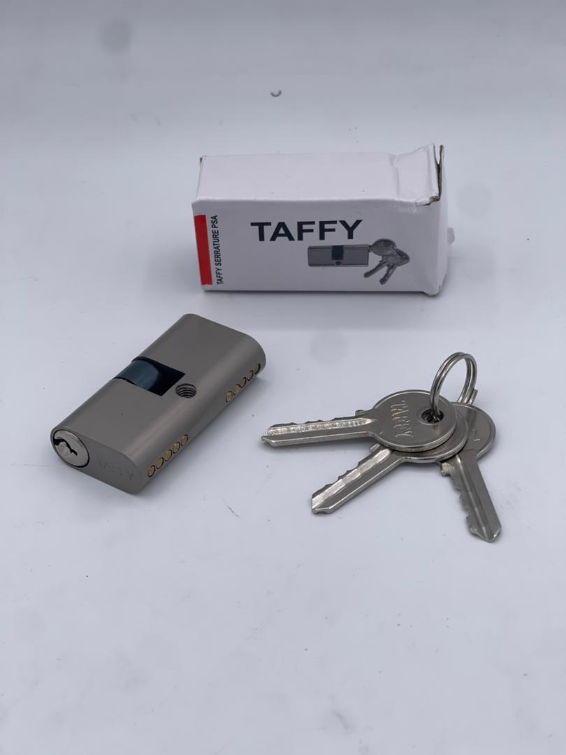 TAFFYسیلندر2/5زینک کیفیت عالی تعداد محدود آماده توزیع می باشد حامد ملک زاده 09127500640 09129615791 
