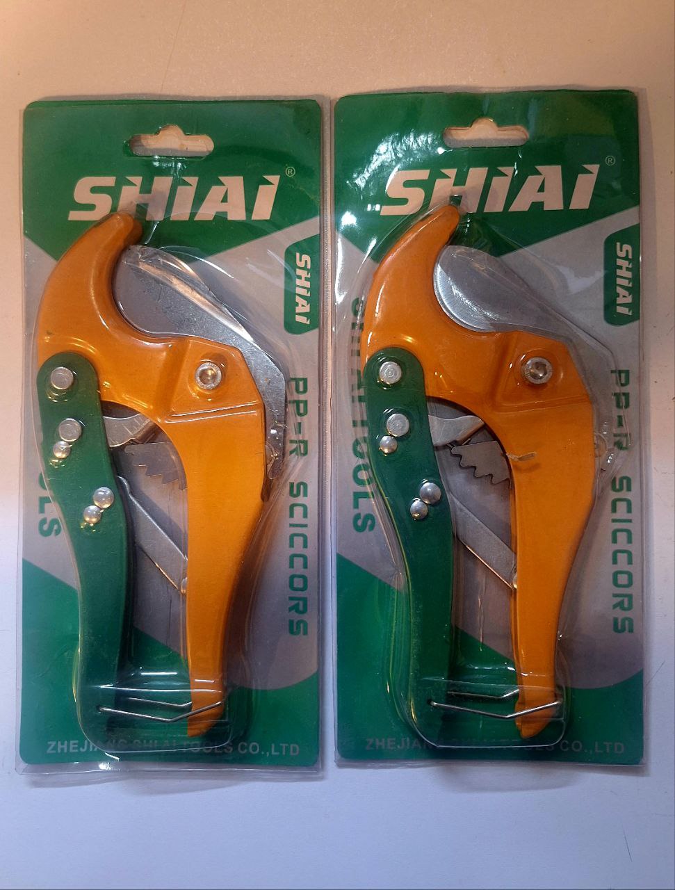 قیچی لوله pvc