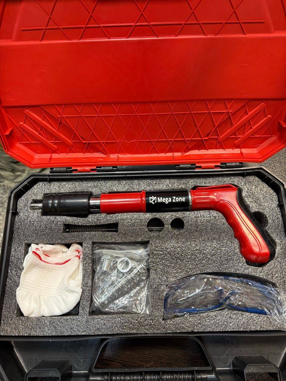 ⭕️تفنگ میخکوب