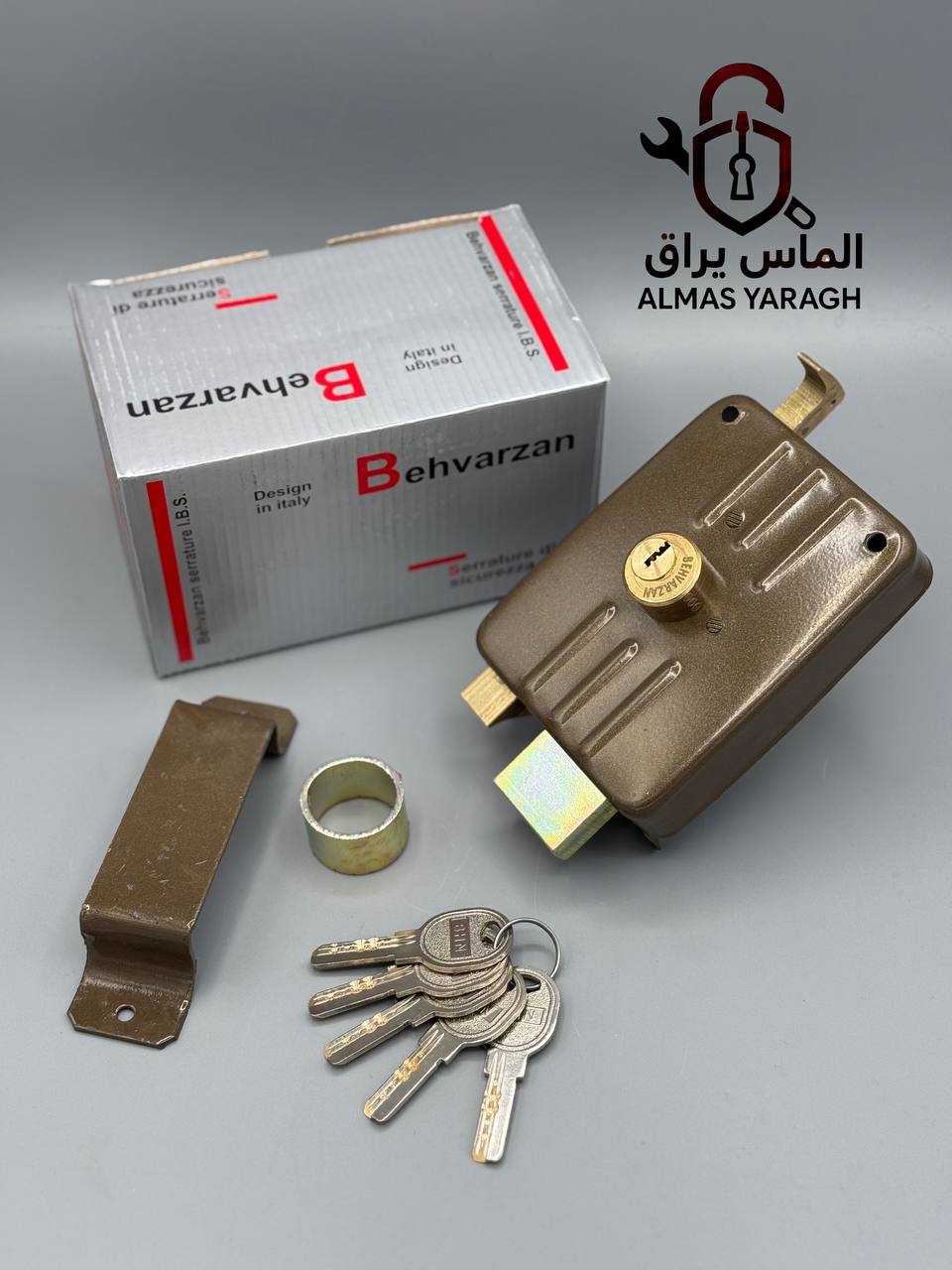  ⭐️قفل حیاطی طرح ایزو کلید کامپیوتری بهورزان⭐️ کلید برنج⭐️ مغزی کامل برنج⭐️ زبانه برنج⭐️ کارتن:۲۴عدد