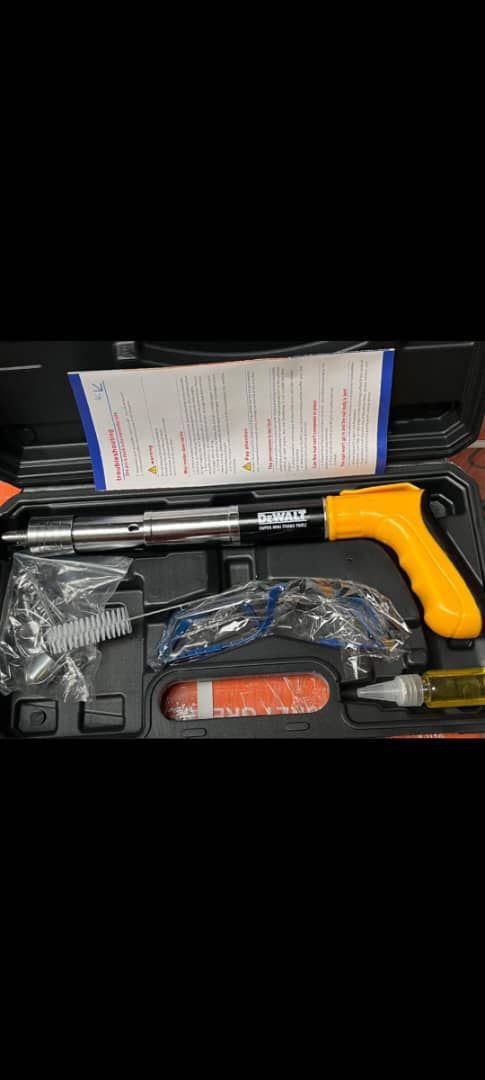  میخکوب چاشنی خور طرح دیوالت فلزی