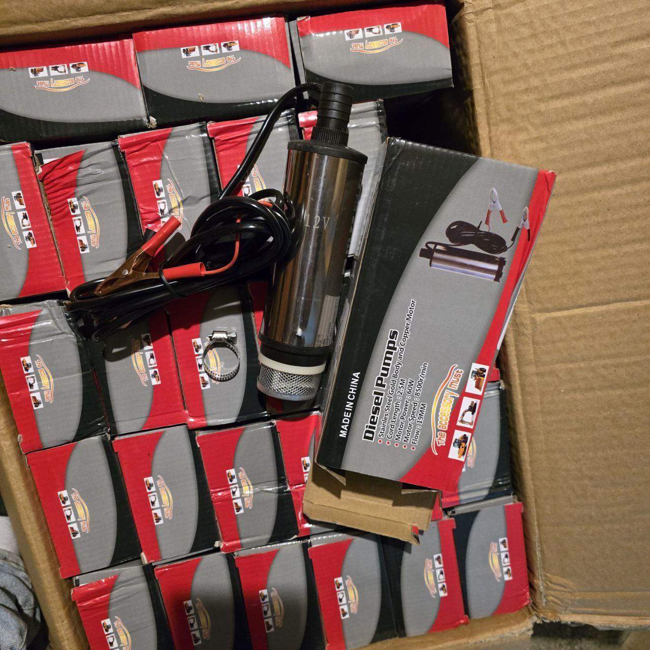  گازوییل کش قلمی داخل باکی در دو مدل 12و24 ولت به انتخاب مشتری مناسب جهت مکش آب،گازوئیل،و.... دارای 