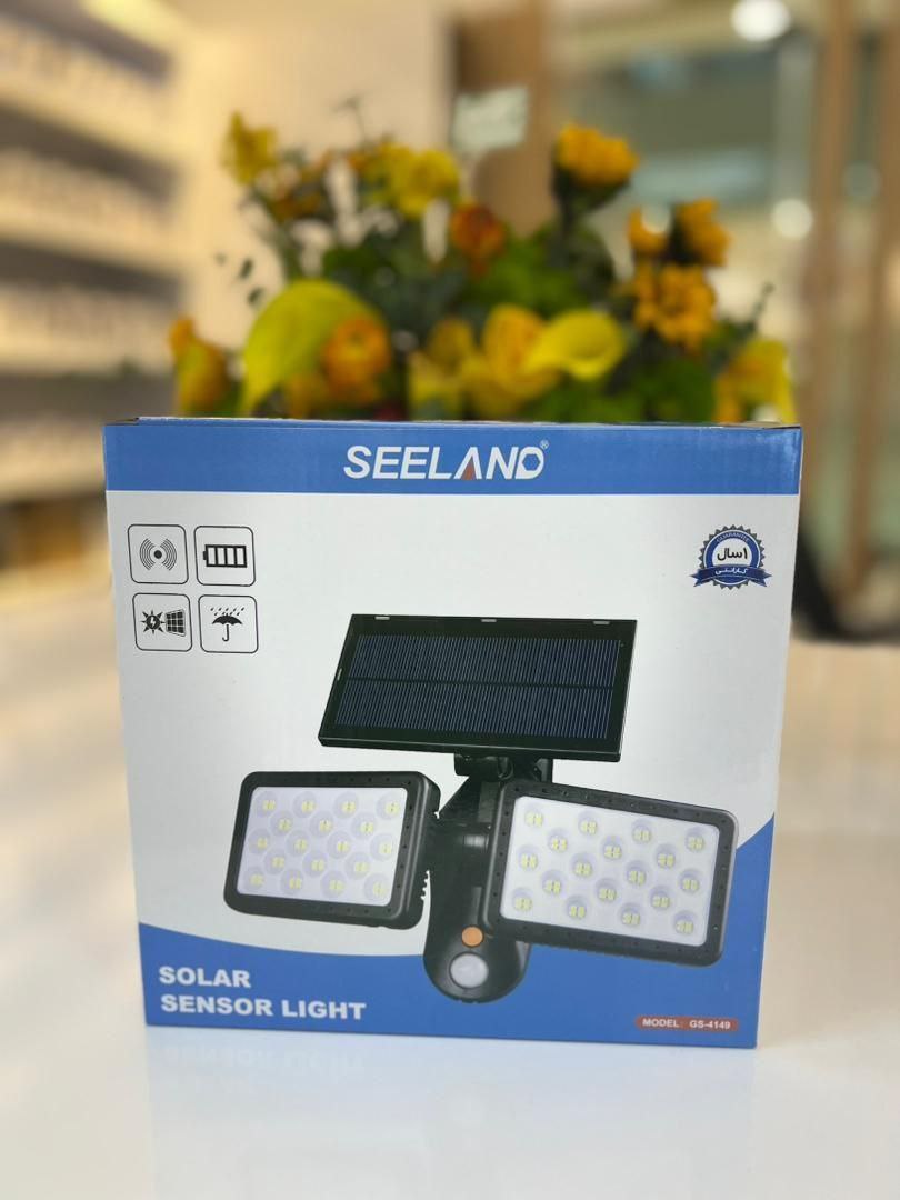 چراغ سولار دو پنل ( شارژ خورشیدی )