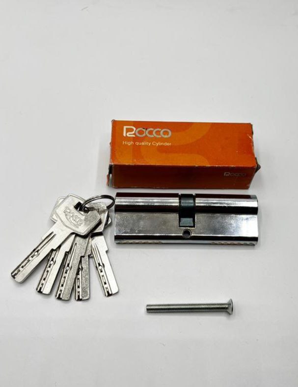  سیلندر 9 سانت وسط روسکو سایز 45/45 ساچمه برنجی کلید بلند دارای ضمانت کارتن 120 عددی لینک کانال واتس