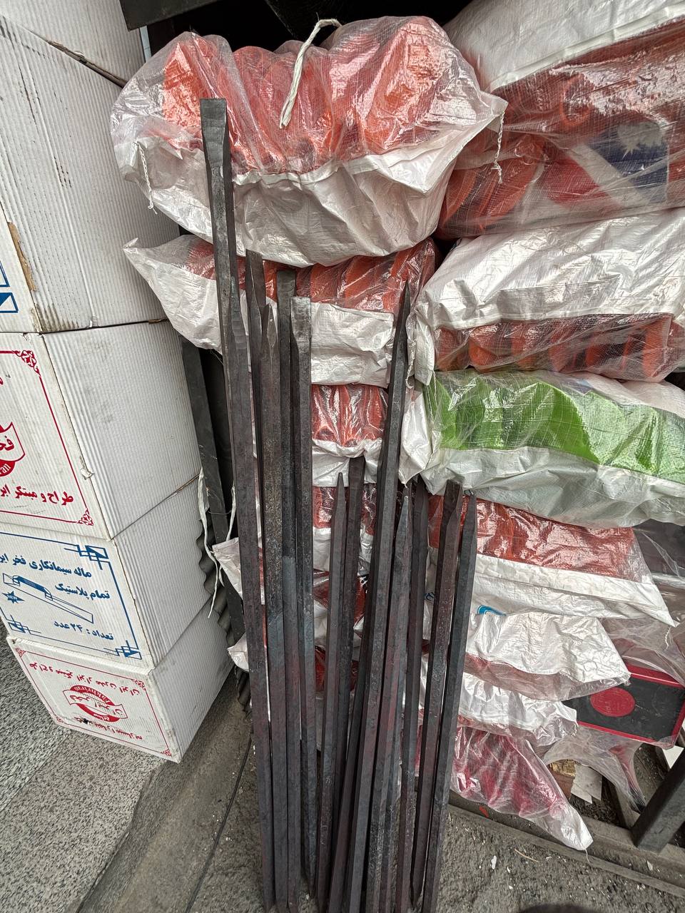 دیلم فولادی شیش پر