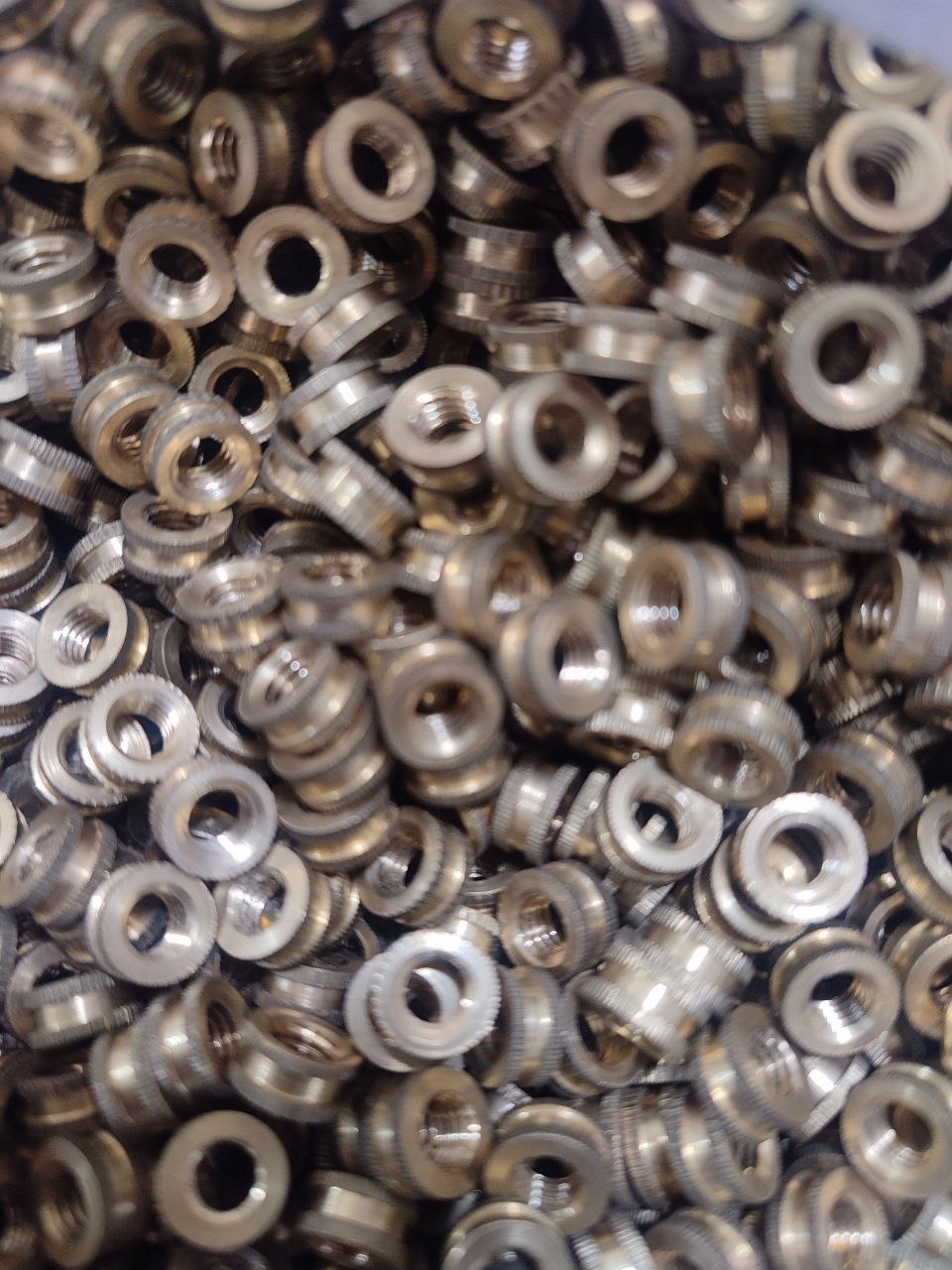 مهره 5 اینسرتی آجدار برنجی